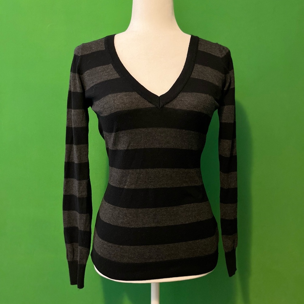 V-neck sweater